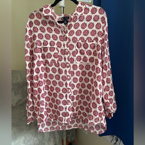 GAP Red and White Floral Blouse - Picture 1 of 3